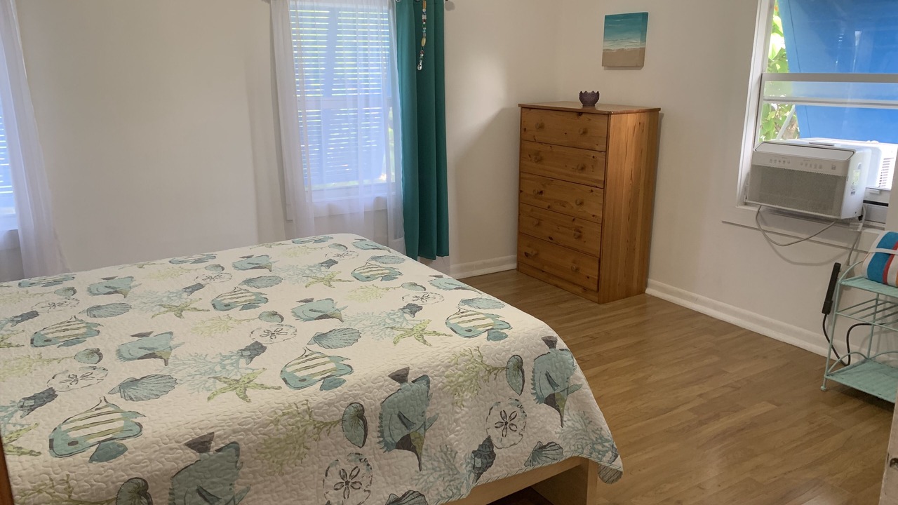 Photo of Bedroom in Cockburn Town