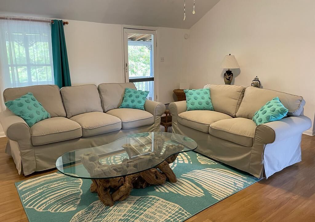 Photo of Livingroom in Cockburn Town