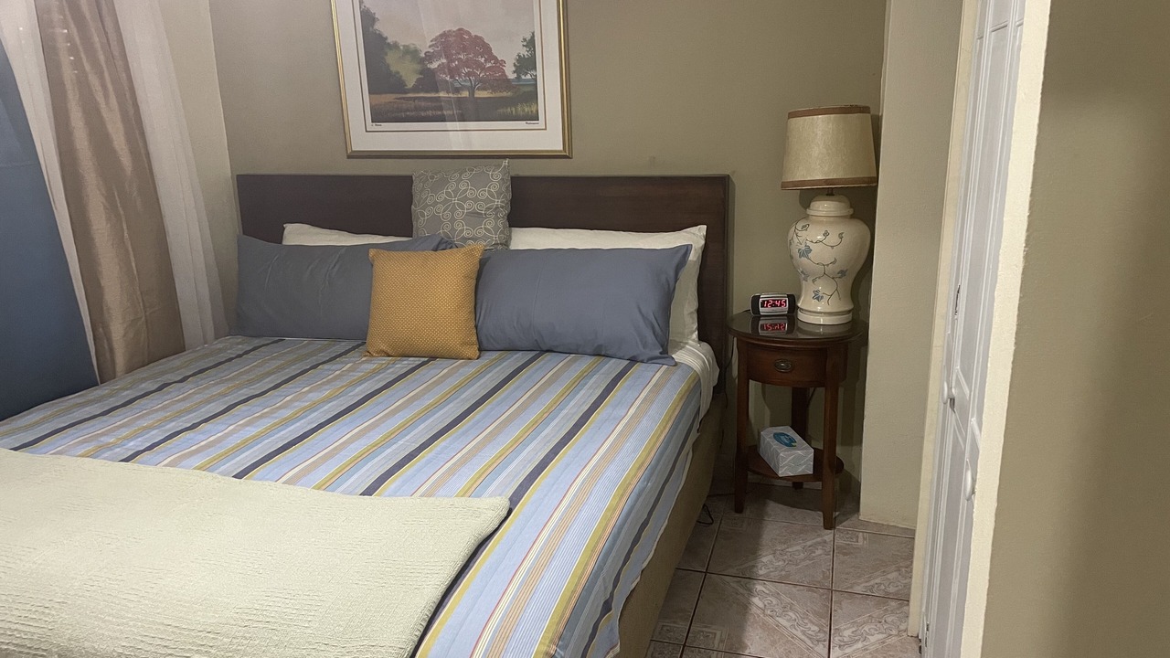 Photo of Bedroom in Discovery Bay