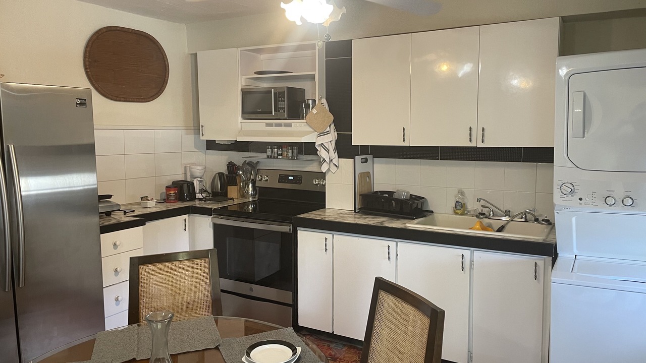 Photo of Kitchen in Discovery Bay
