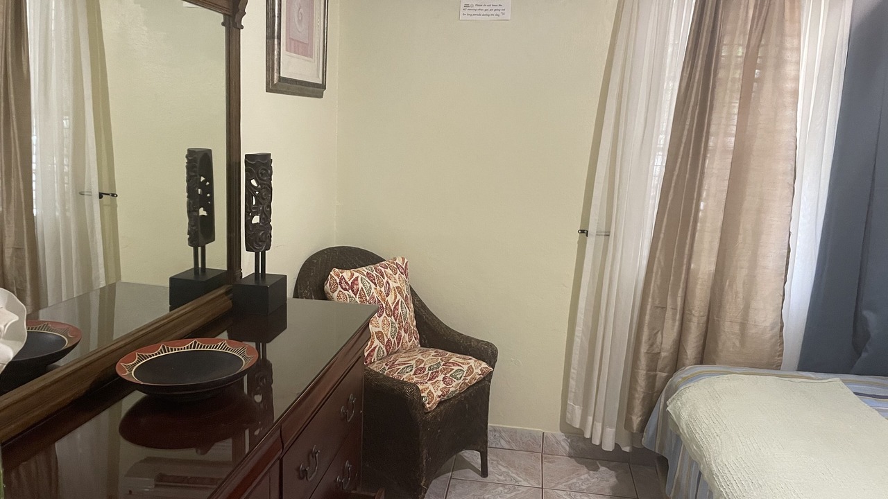 Photo of Bedroom in Discovery Bay