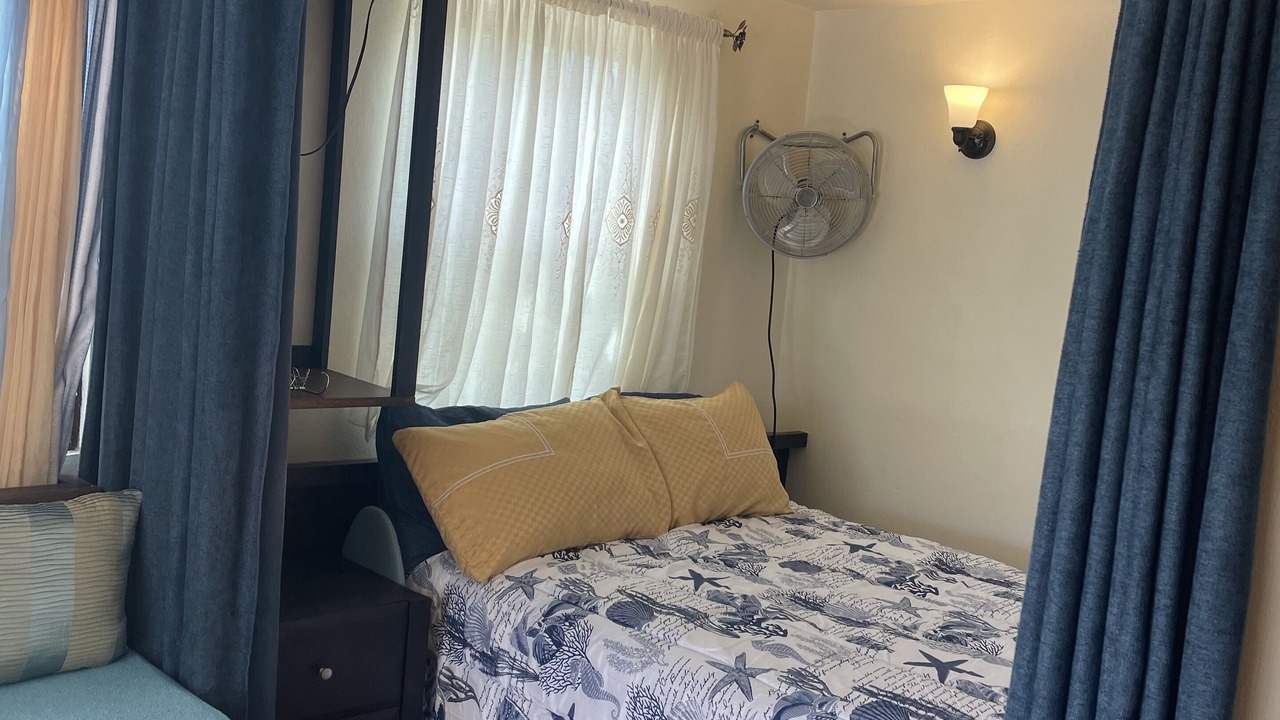Photo of Bedroom in Discovery Bay