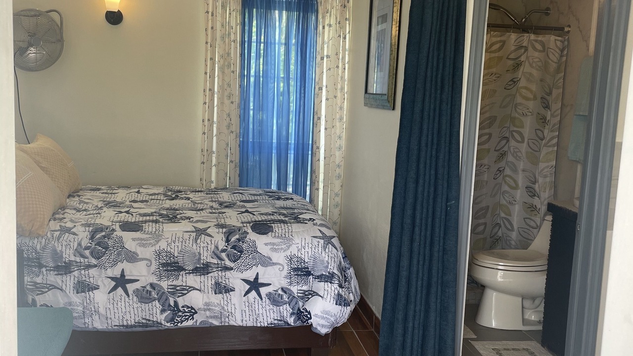 Photo of Bedroom in Discovery Bay