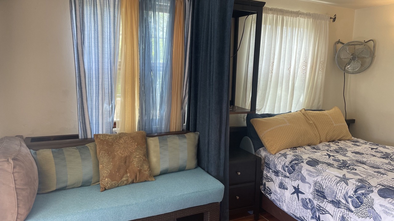 Photo of Bedroom in Discovery Bay