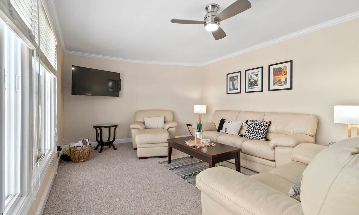 Photo of Livingroom in Capitola
