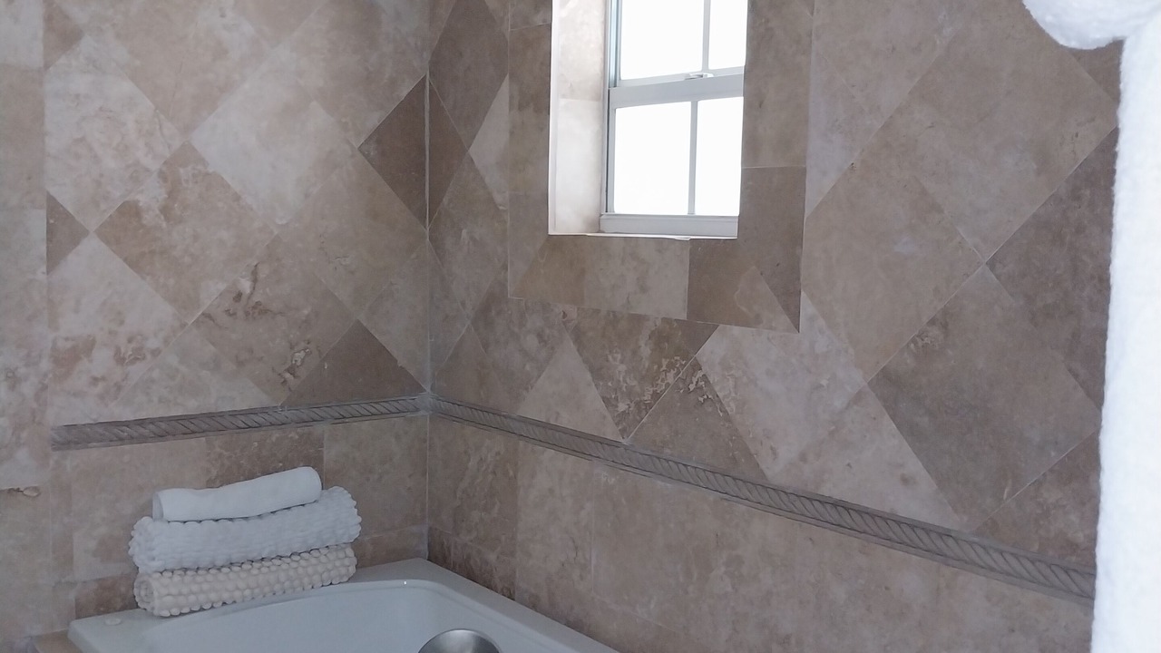 Photo of Bathroom in Leeward Settlement