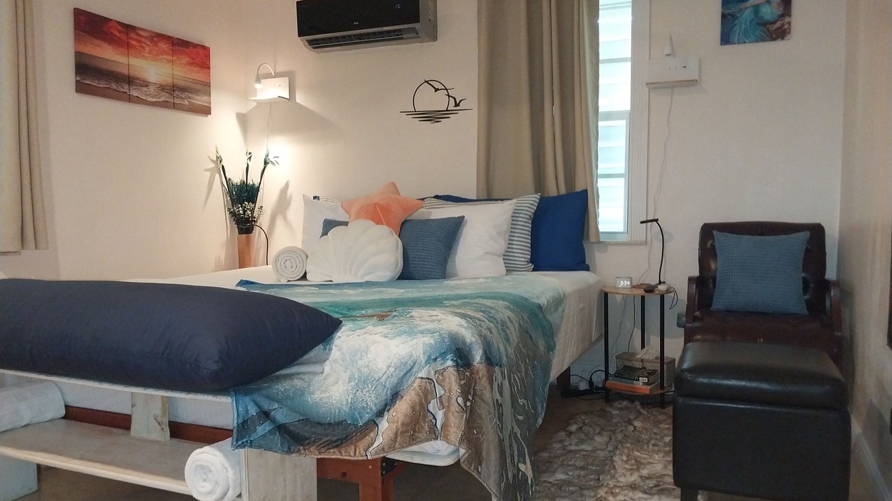 Photo of Bedroom in Leeward Settlement