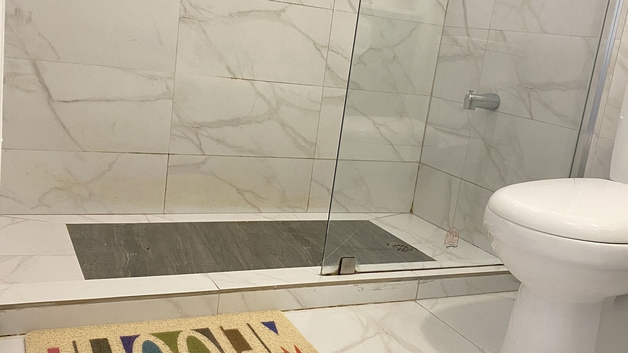Photo of Bathroom in Venetian Road Settlement