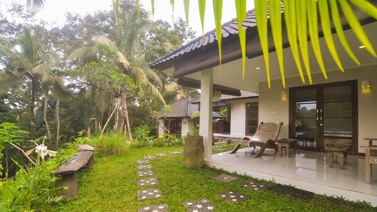 Photo of Patio Balcony in Bongkasa Pertiwi