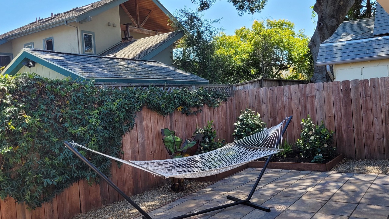 Photo of Patio Balcony in Upper Seabright
