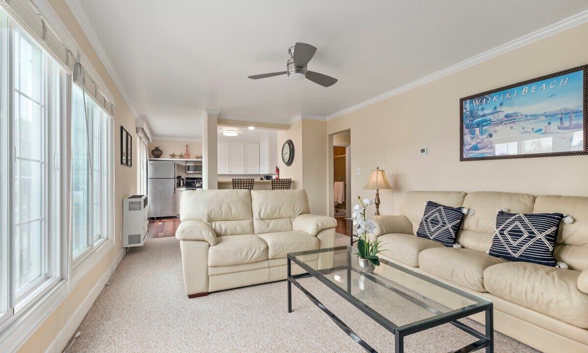 Photo of Livingroom in Capitola