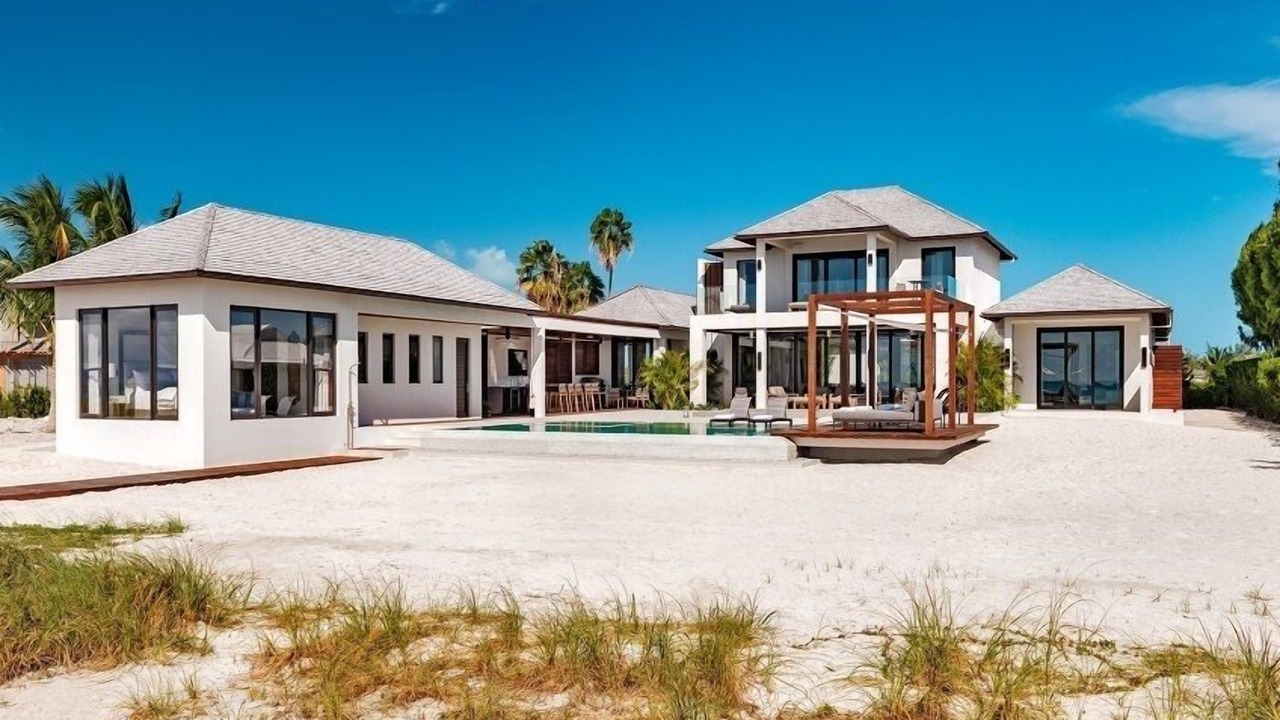 Photo of Outdoor in Leeward Settlement