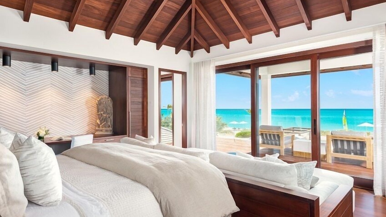 Photo of Bedroom in Leeward Settlement