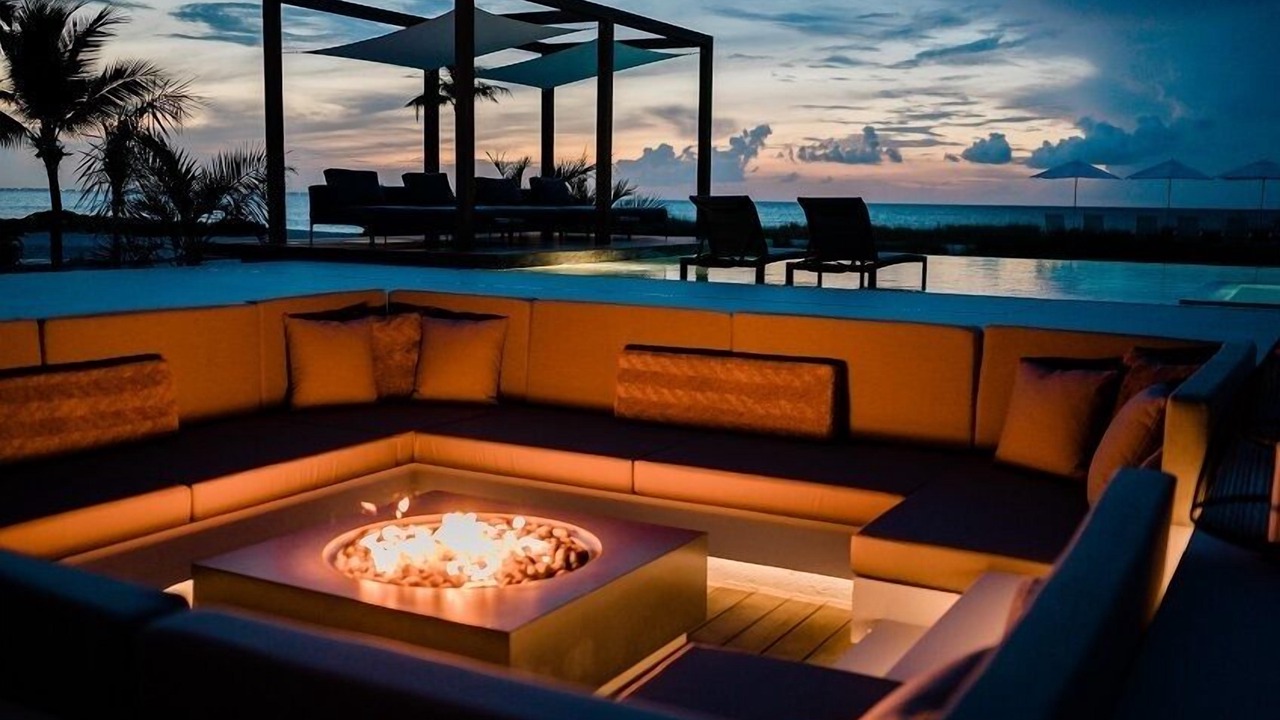 Photo of Patio Balcony in Leeward Settlement