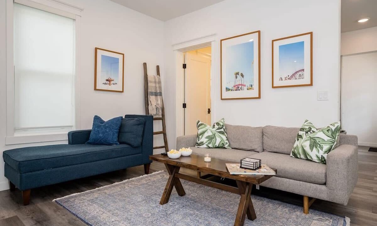 Photo of Livingroom in Seabright