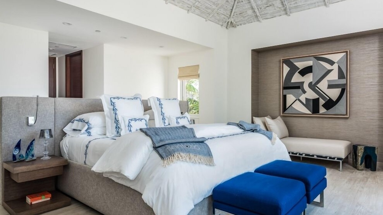 Photo of Bedroom in Leeward Settlement