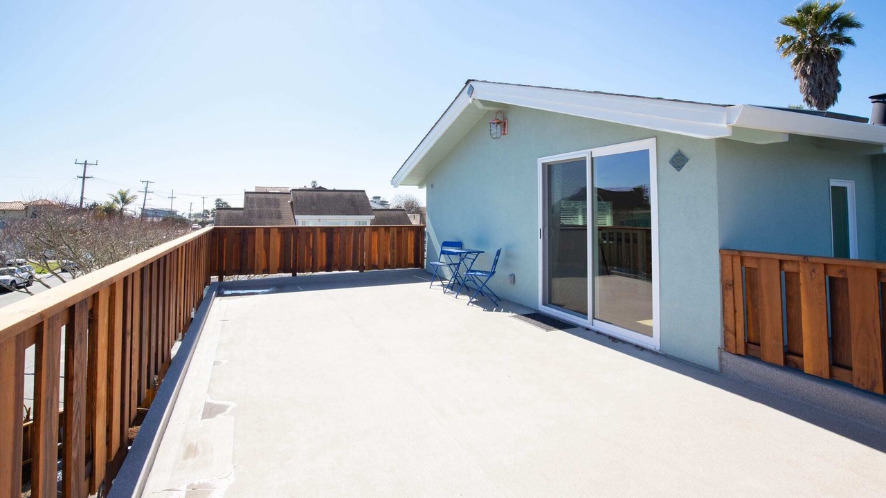 Photo of Patio Balcony in Opal Cliffs