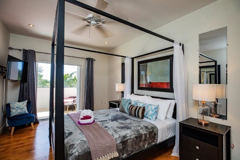 Photo of Bedroom in Venetian Road Settlement