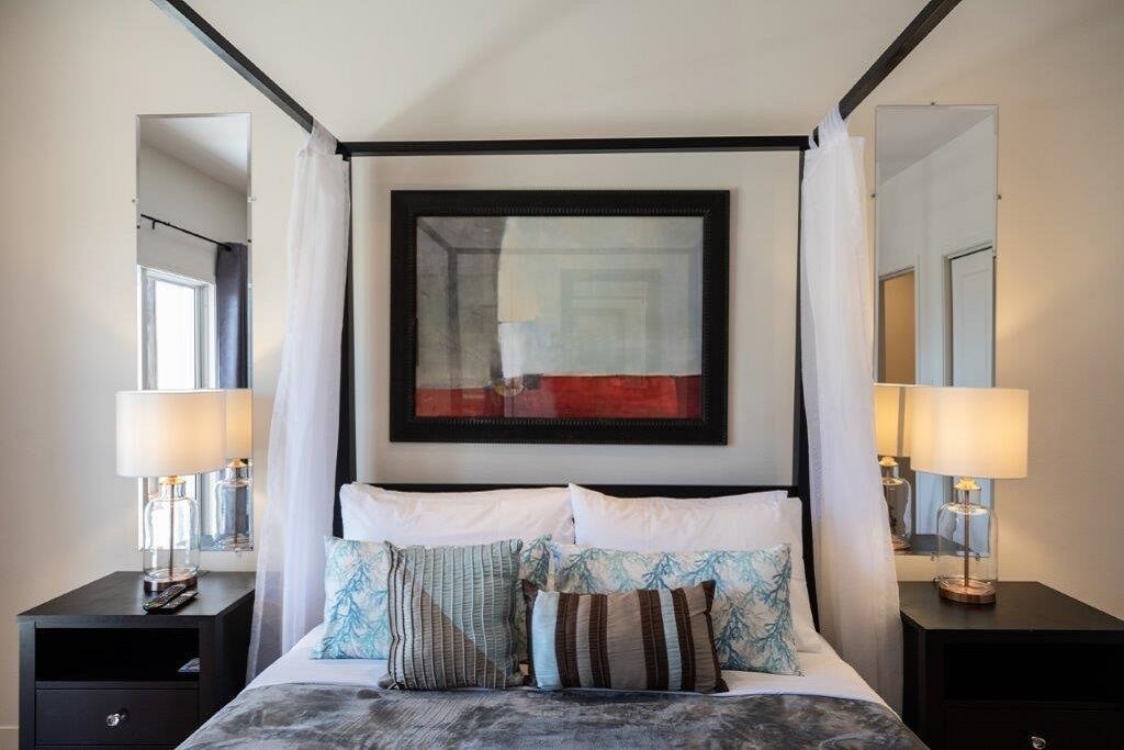 Photo of Bedroom in Venetian Road Settlement