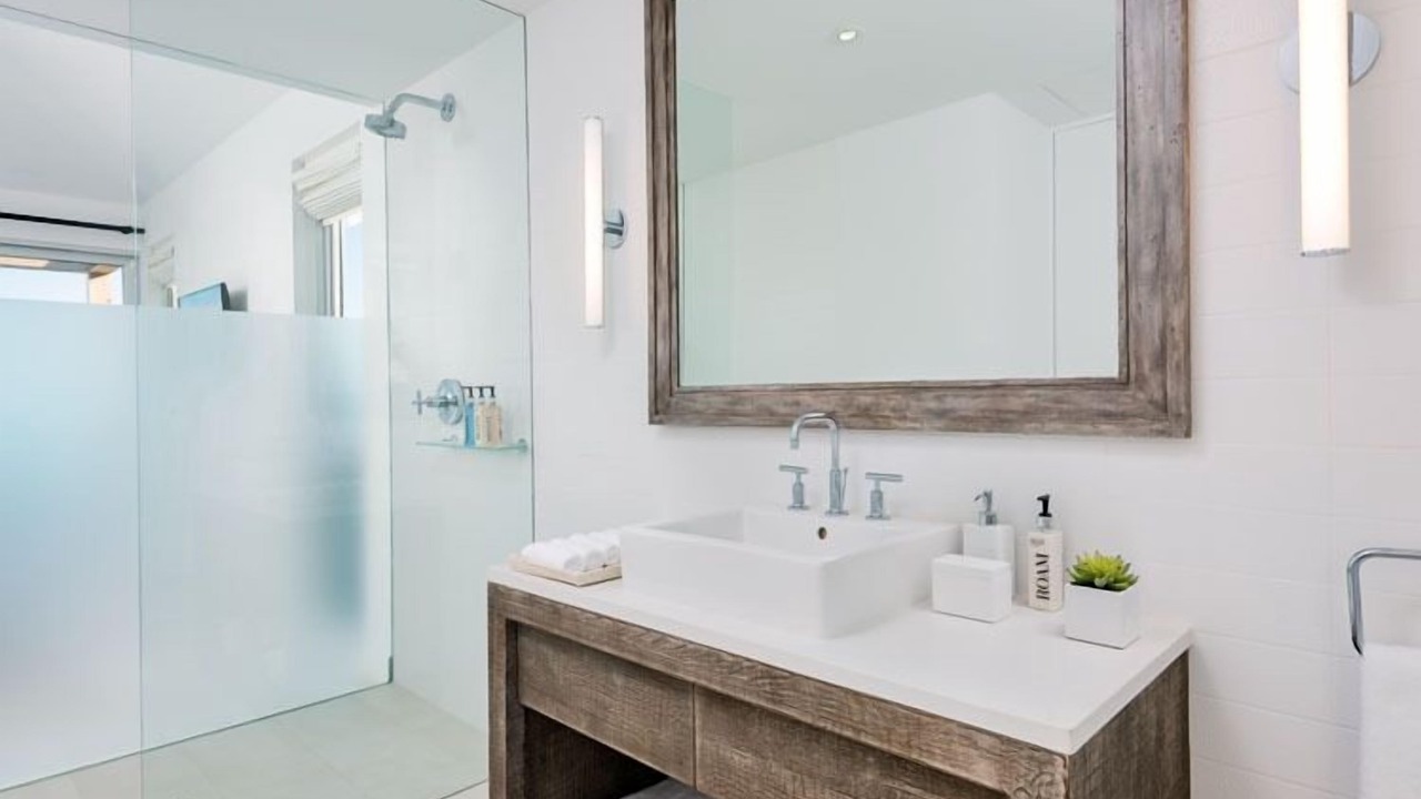 Photo of Bathroom in Juba Sound