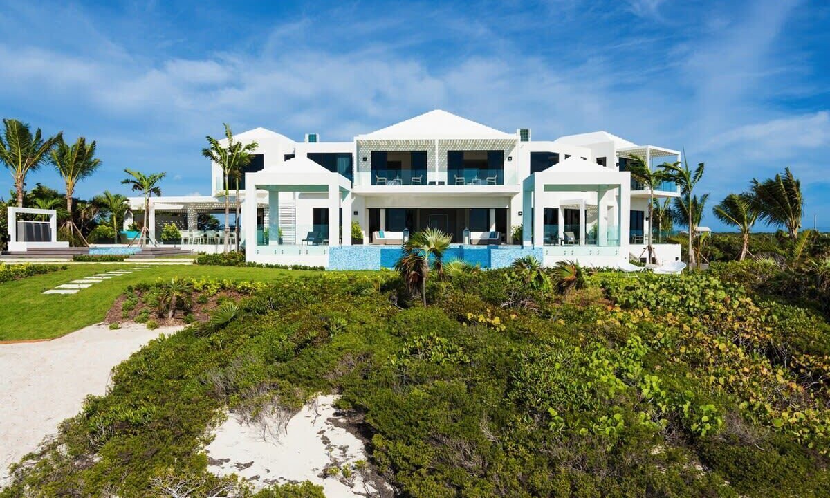 Photo of Outdoor in Long Bay Hills