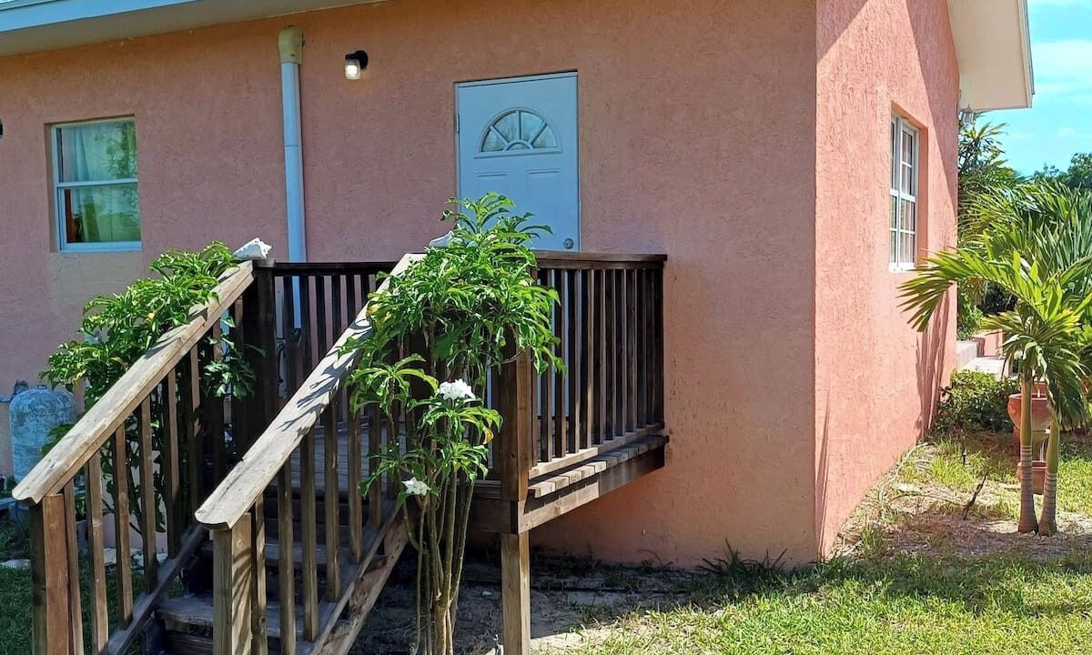 Photo of Outdoor in Leeward Settlement