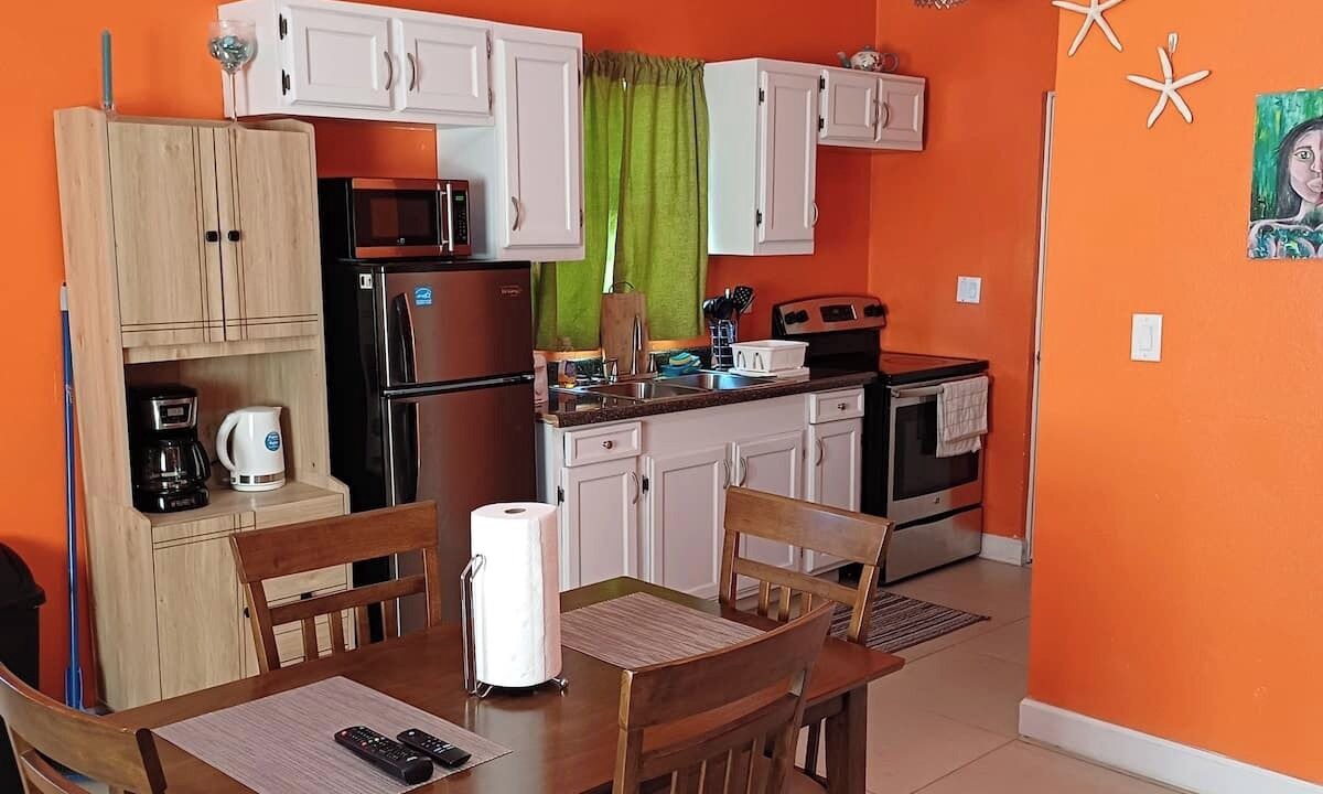 Photo of Kitchen in Leeward Settlement