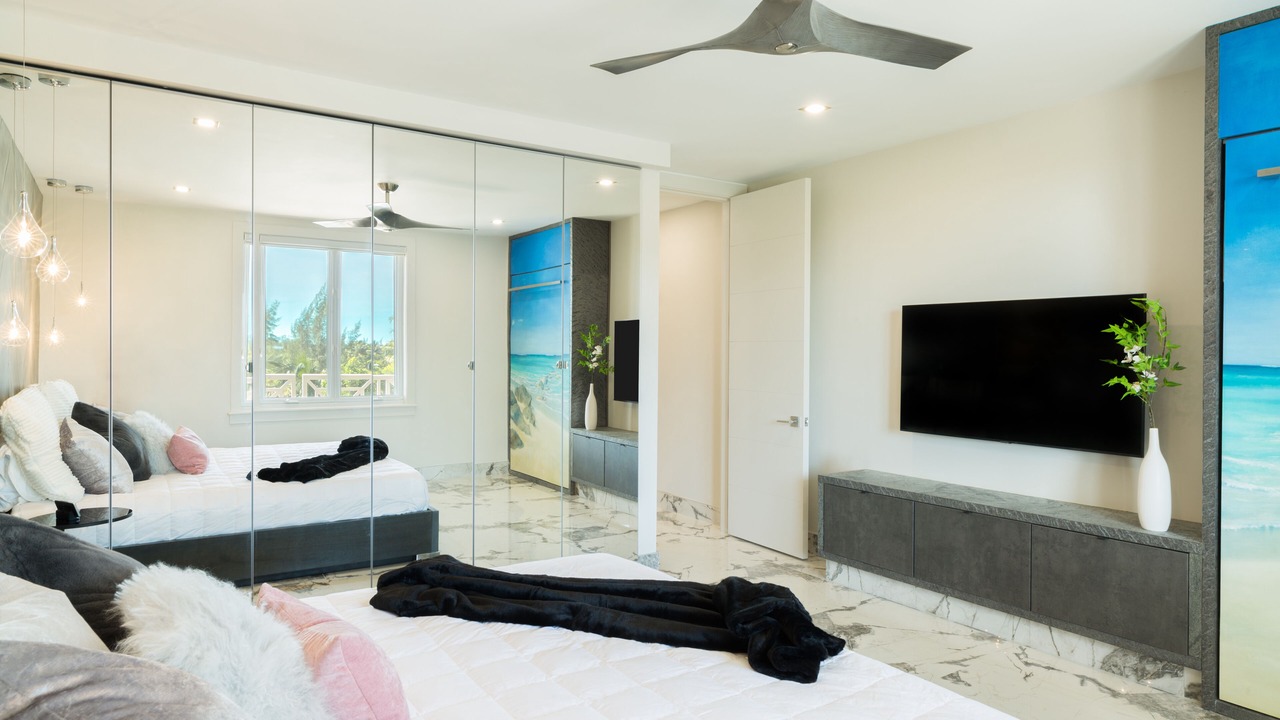Photo of Others in Grace Bay