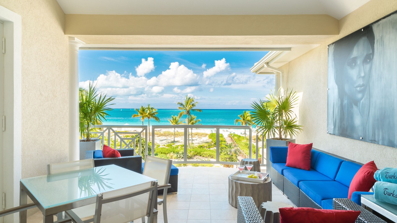 Photo of Patio Balcony in Grace Bay