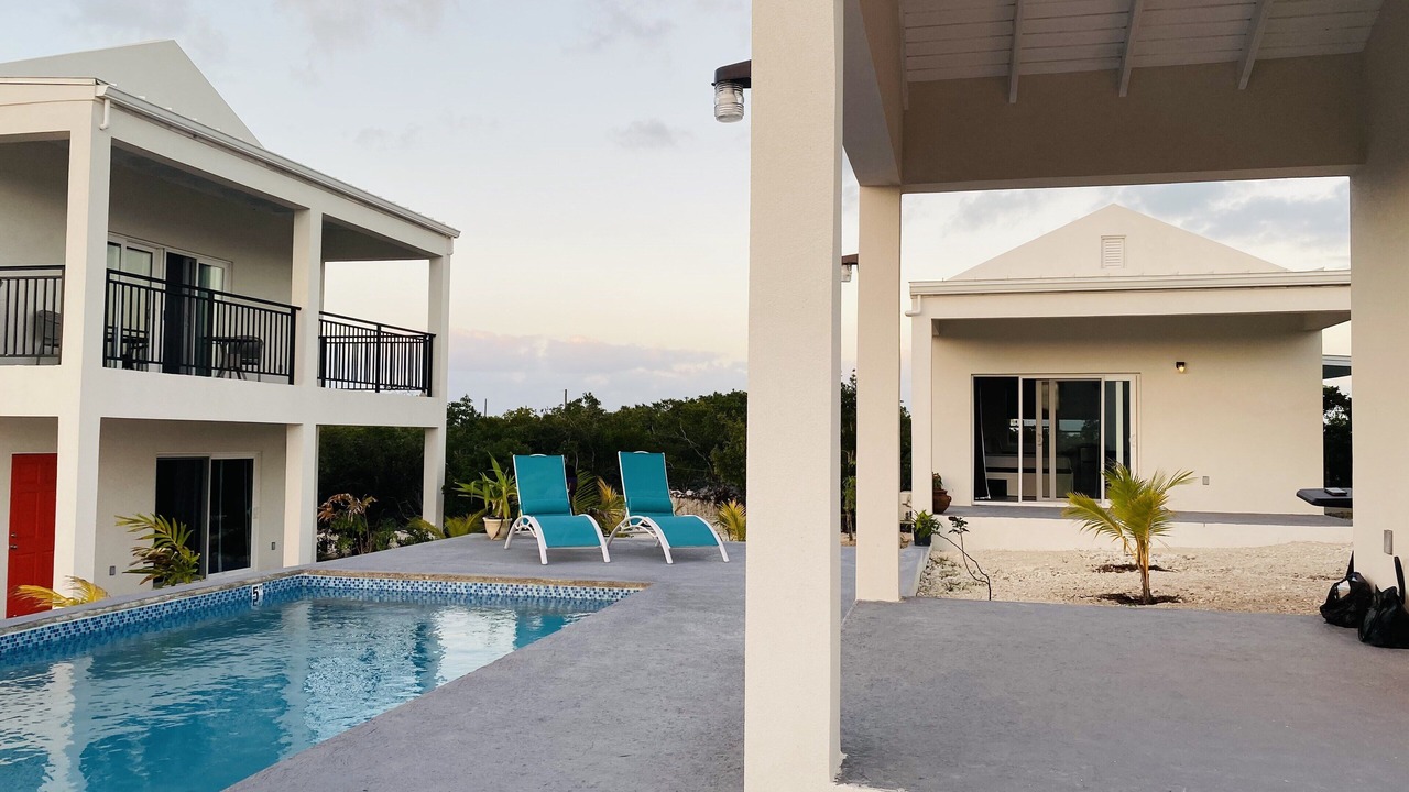 Photo of Outdoor in Long Bay Hills