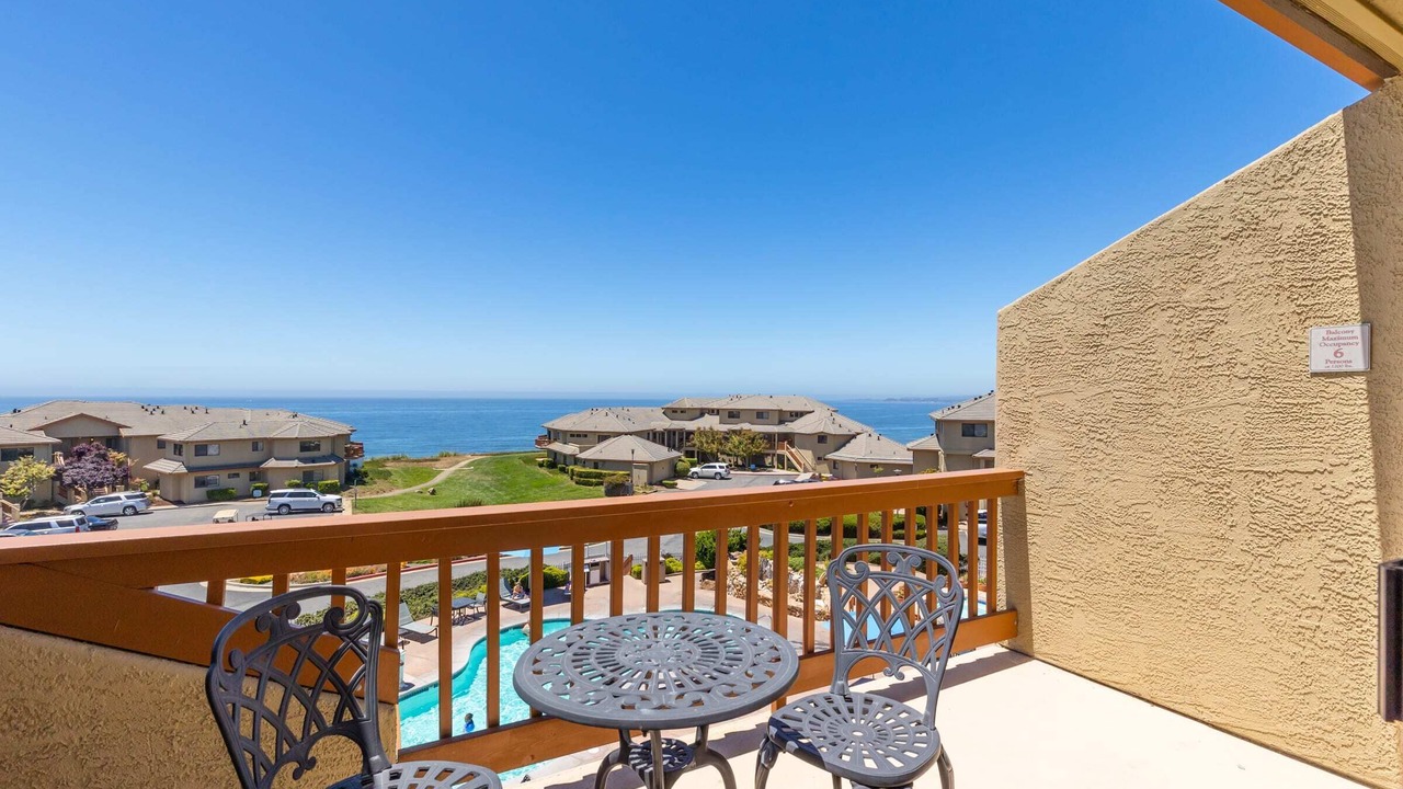 Photo of Patio Balcony in Rio del Mar