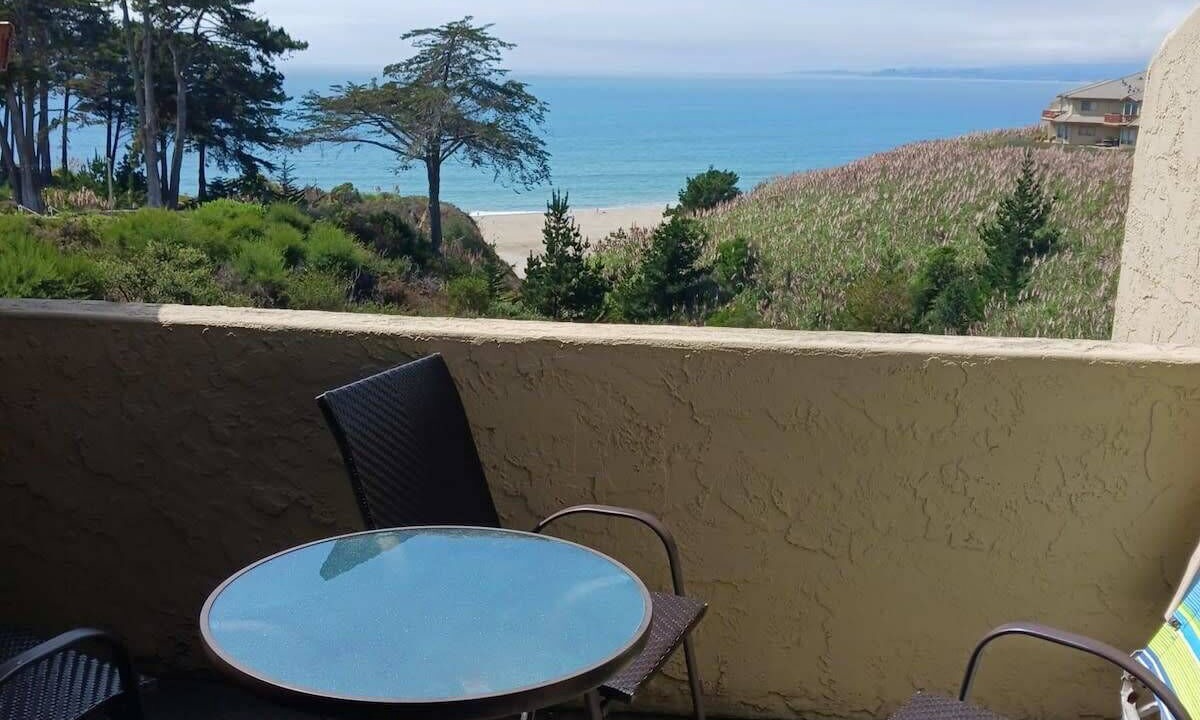 Photo of Patio Balcony in Rio del Mar