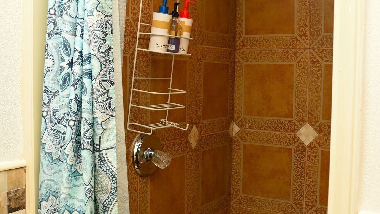Photo of Bathroom in Discovery Bay