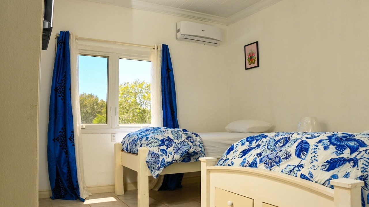 Photo of Bedroom in Discovery Bay