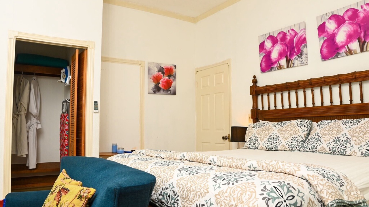 Photo of Bedroom in Discovery Bay
