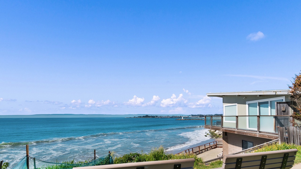 Photo of Outdoor in Eastside Santa Cruz