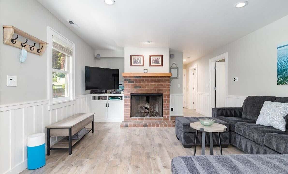 Photo of Livingroom in Capitola