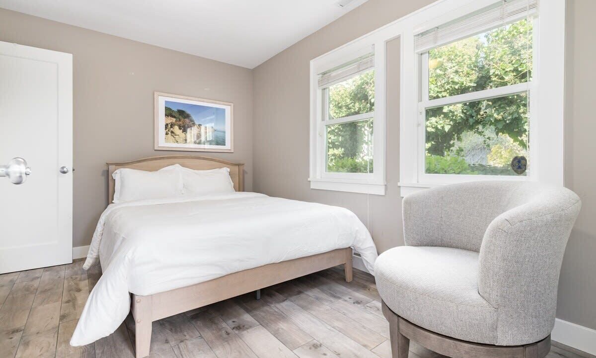 Photo of Bedroom in Capitola