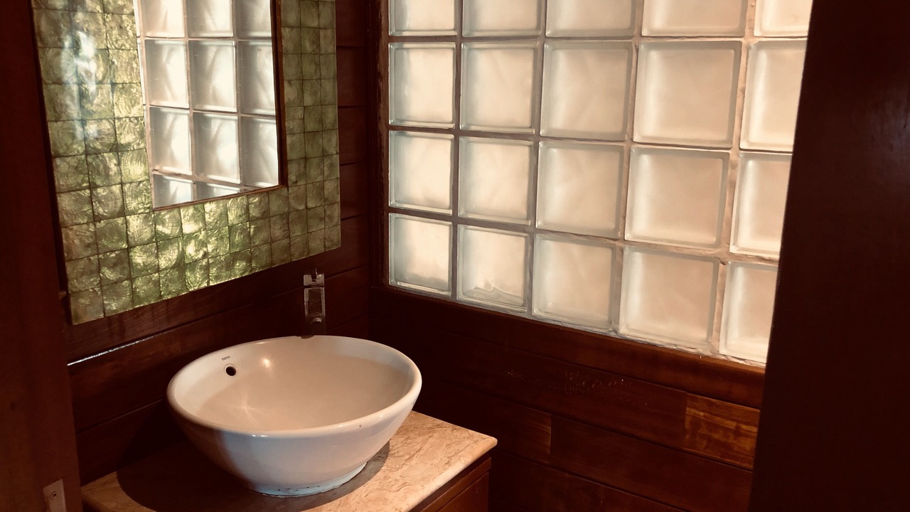 Photo of Bathroom in Nunue