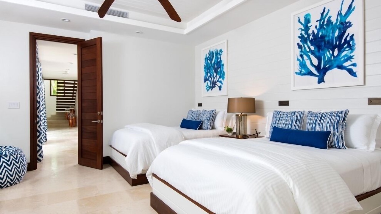 Photo of Bedroom in Leeward Settlement