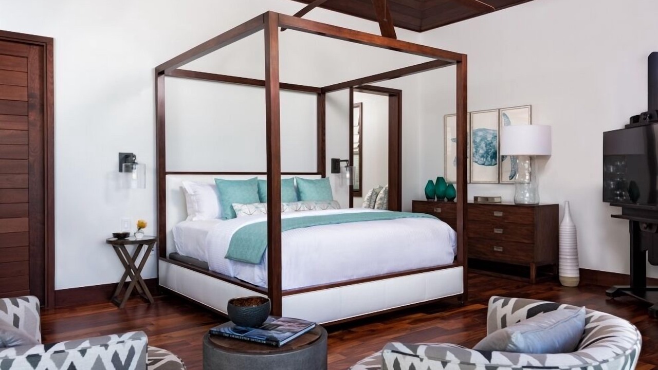 Photo of Bedroom in Leeward Settlement