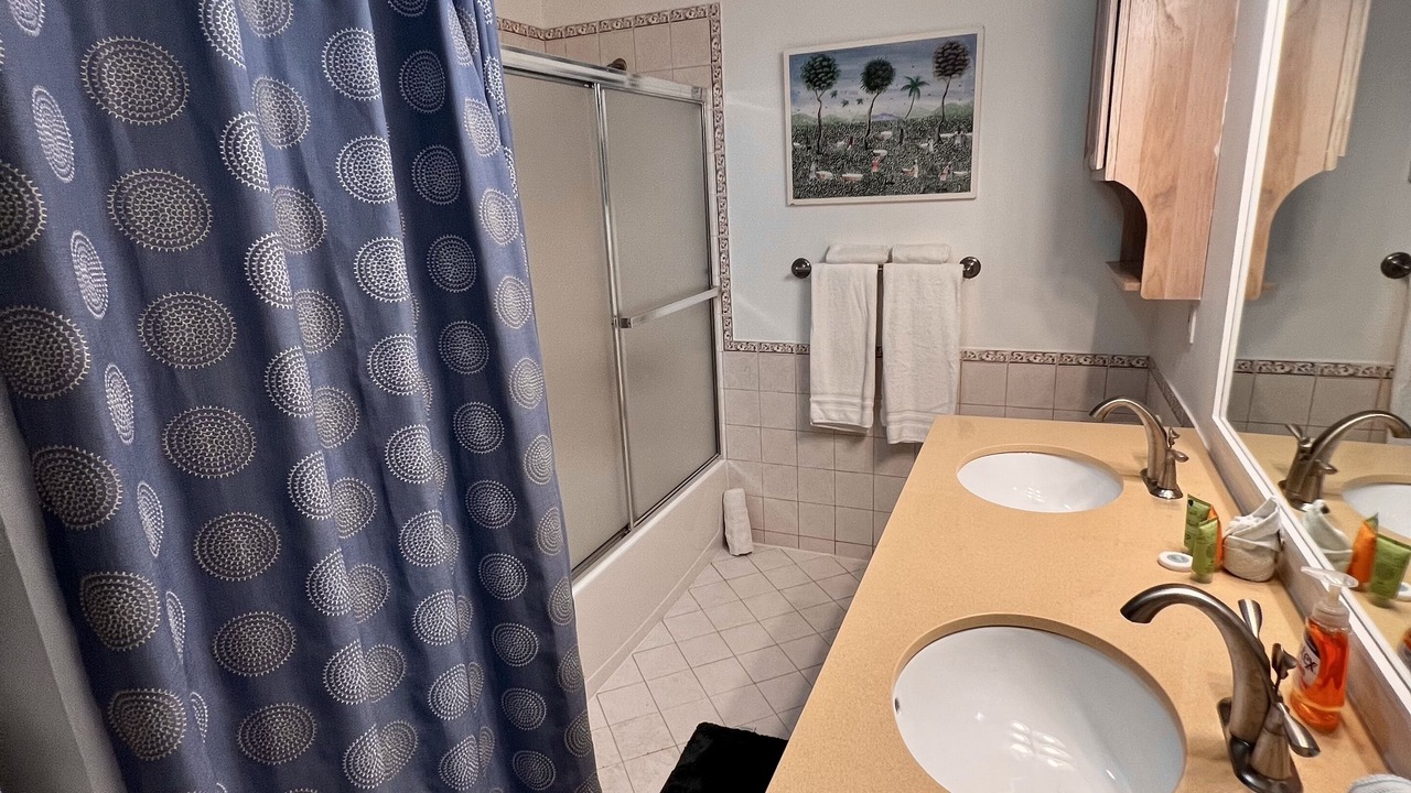 Photo of Bathroom in Wheeland Settlement