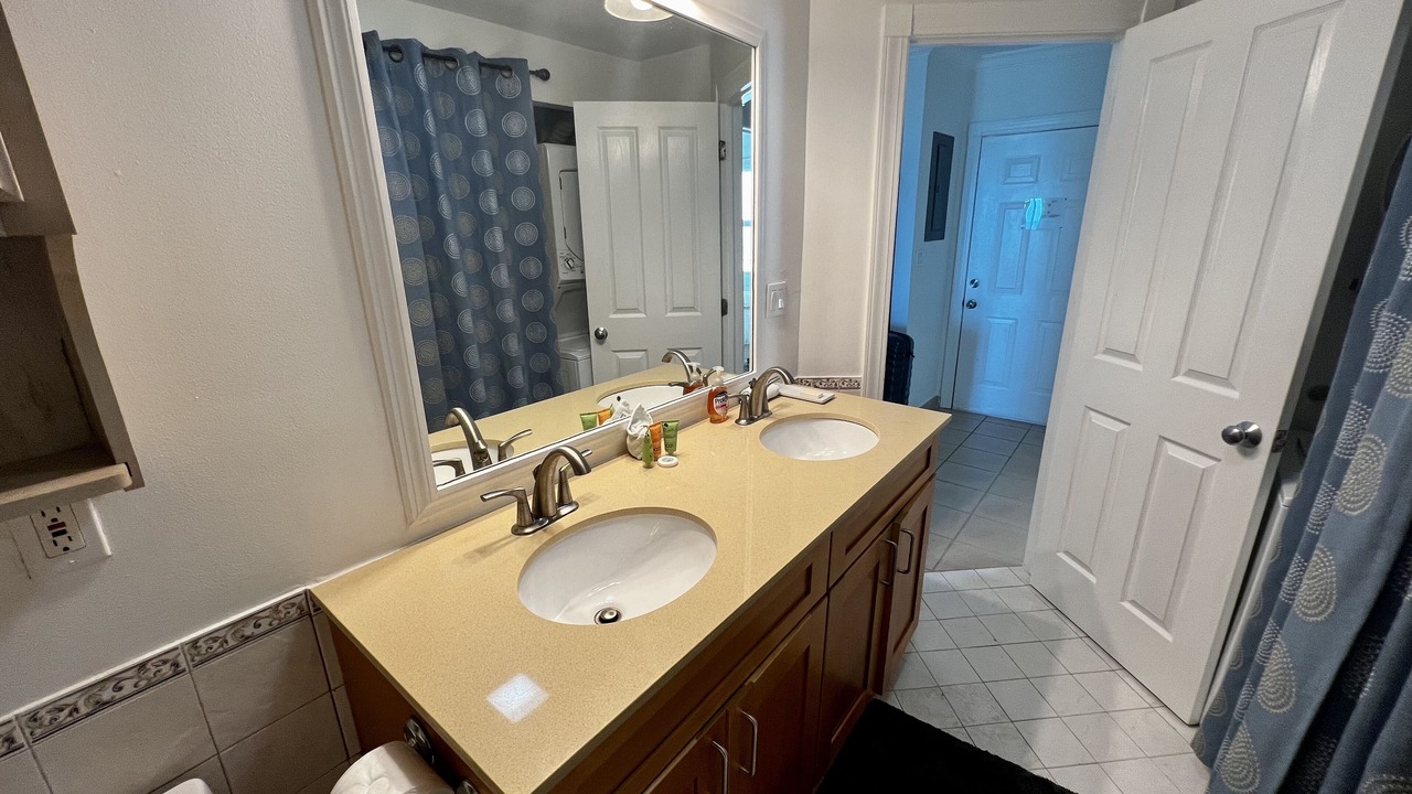 Photo of Bathroom in Wheeland Settlement