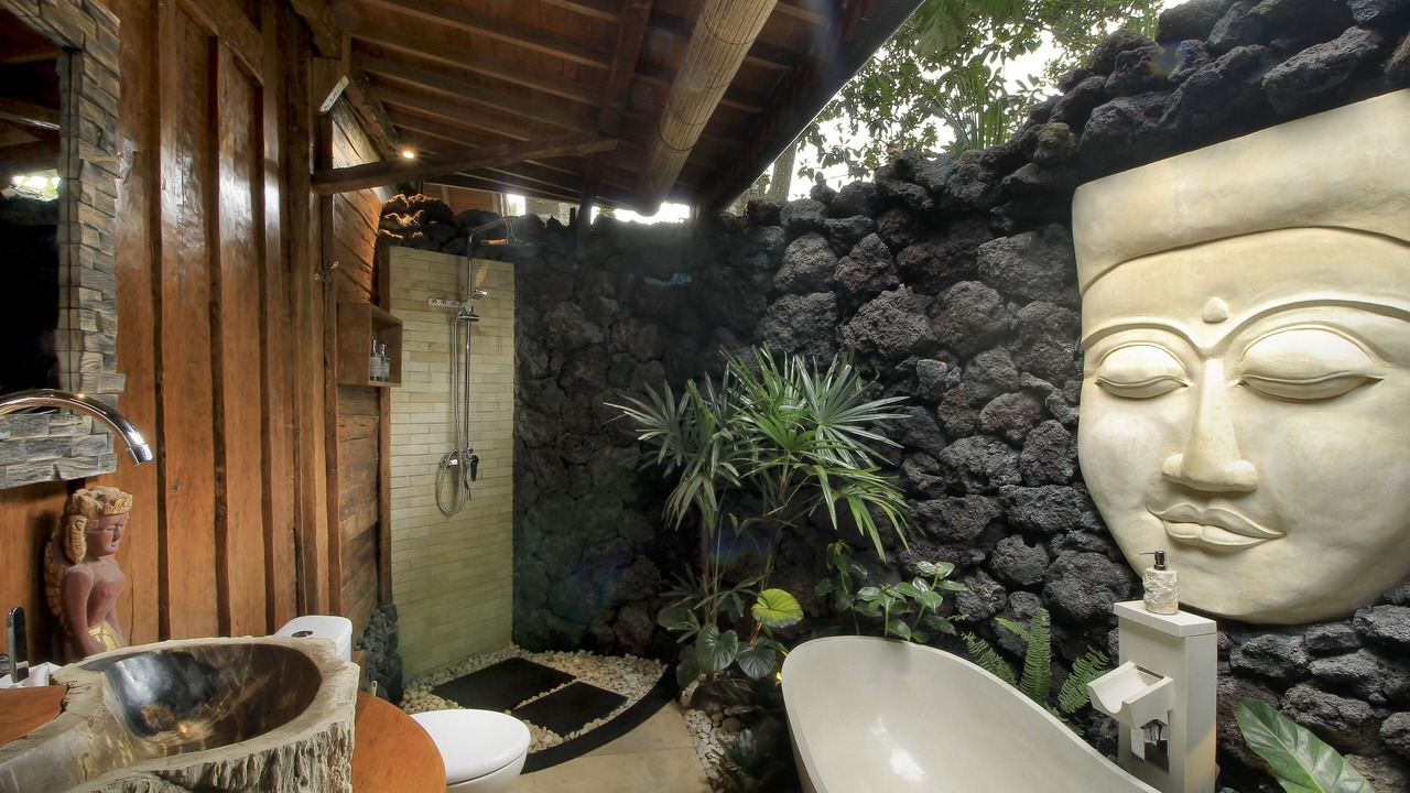 Photo of Bathroom in Sambahan