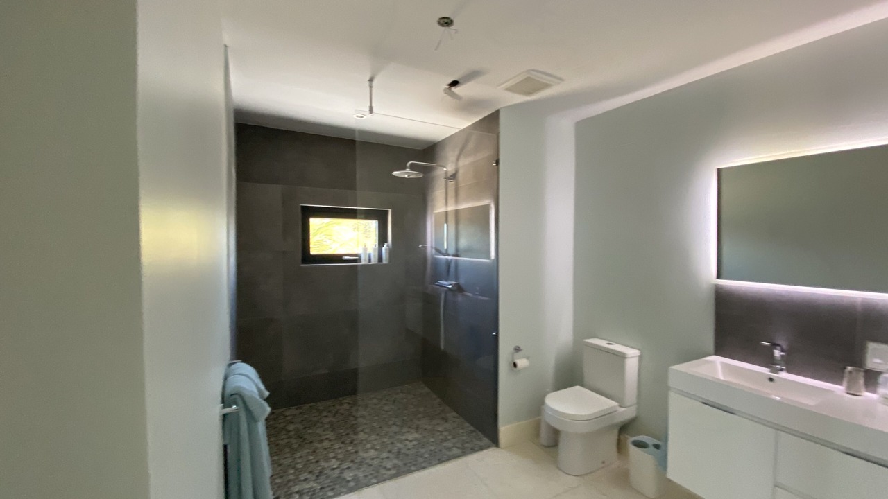 Photo of Bathroom in Discovery Bay
