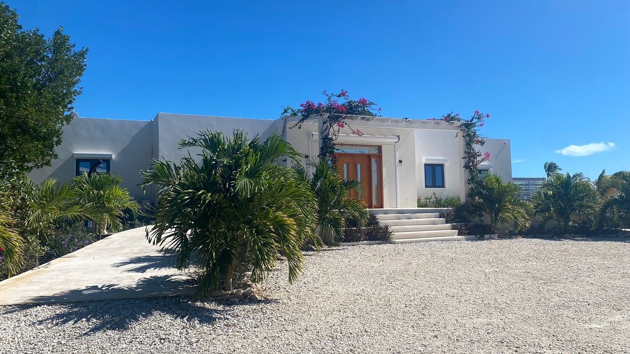 Photo of Outdoor in Discovery Bay