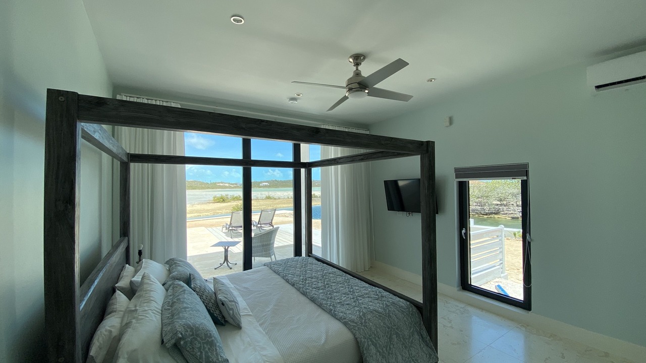 Photo of Bedroom in Discovery Bay