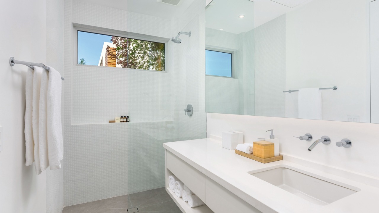 Photo of Bathroom in Long Bay Hills