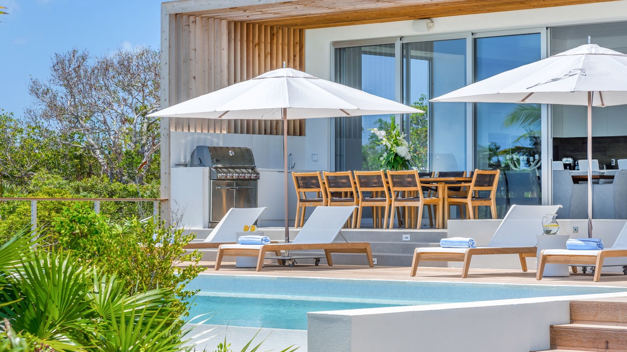 Photo of Outdoor in Long Bay Hills