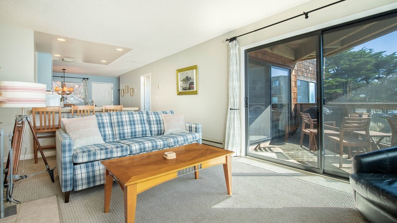 Photo of Livingroom in Pajaro Dunes